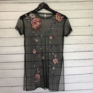 Xhilaration mesh top